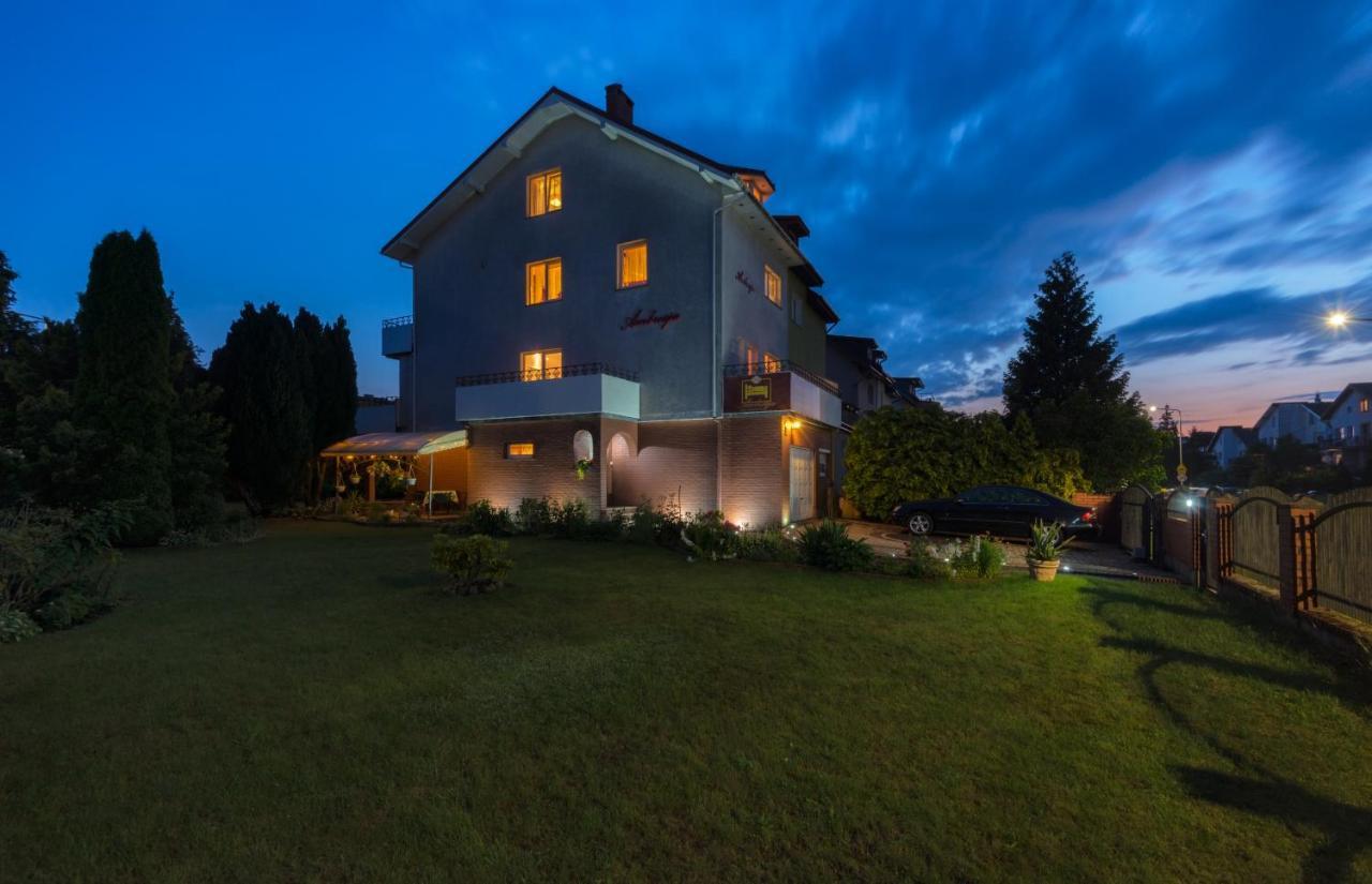 Ambrozja Dom Goscinny Kolobrzeg Kołobrzeg Exterior foto